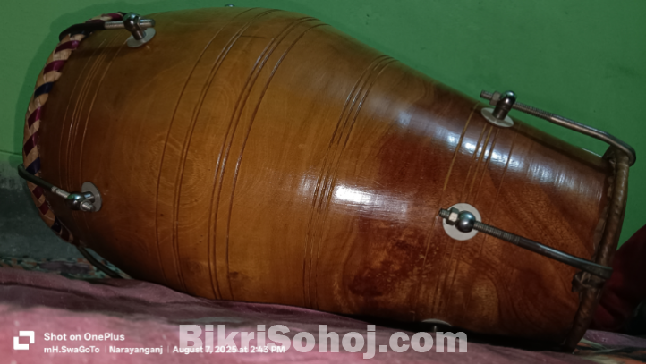 নাল ঢোলক।